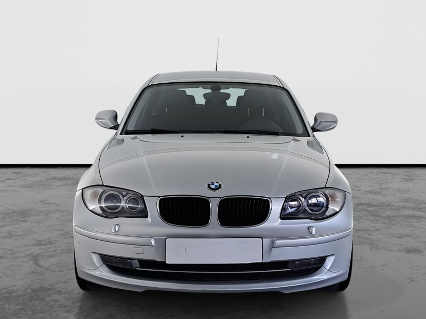 BMW 1, 2010