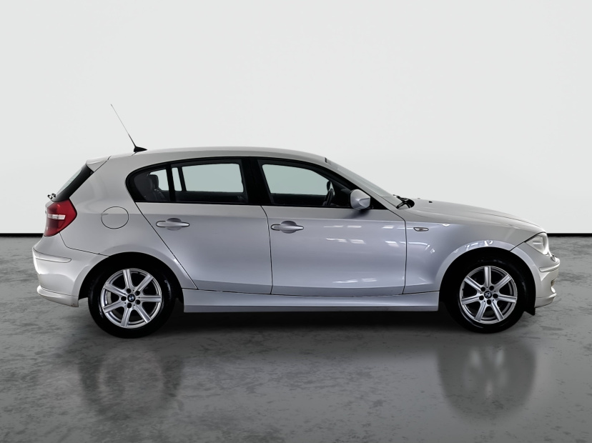 BMW 1, 2010