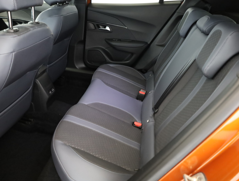 Peugeot 2008, 2020