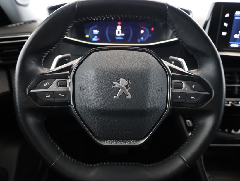Peugeot 2008, 2020