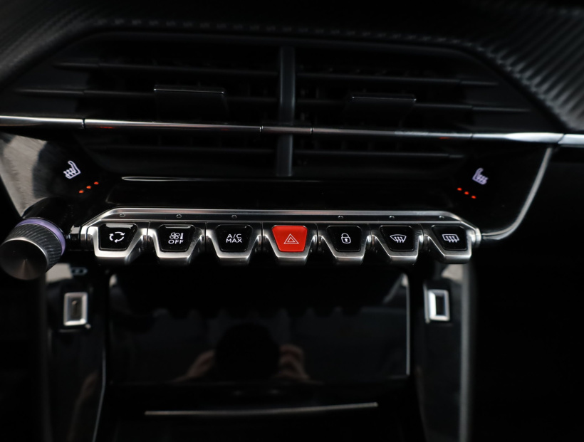 Peugeot 2008, 2020