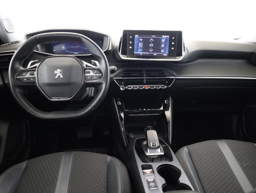 Peugeot 2008, 2020