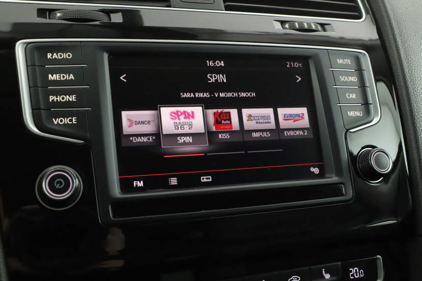 Volkswagen Golf, 2016