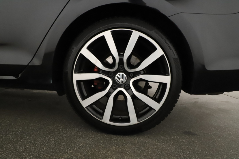 Volkswagen Golf, 2016