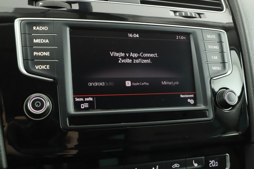 Volkswagen Golf, 2016