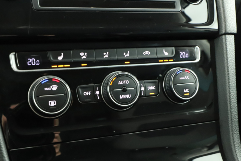 Volkswagen Golf, 2016