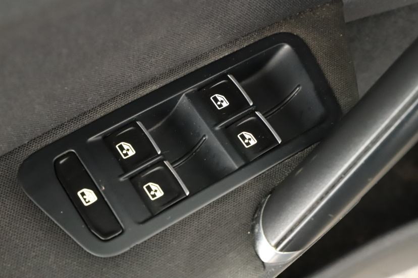 Volkswagen Golf, 2016