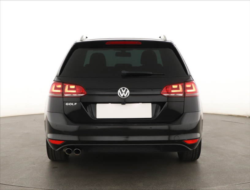 Volkswagen Golf, 2016