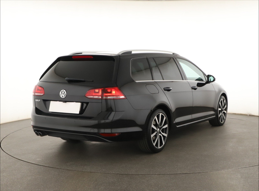Volkswagen Golf, 2016