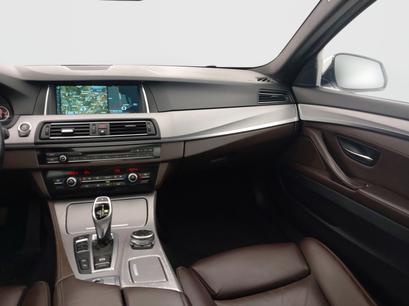 BMW 5, 2016