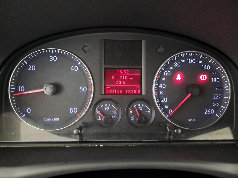 Volkswagen Touran, 2004