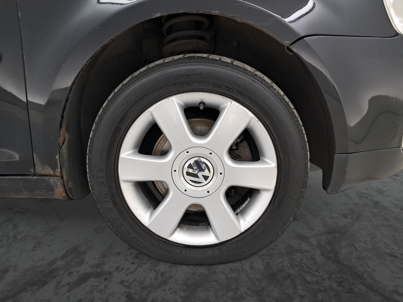 Volkswagen Touran, 2004