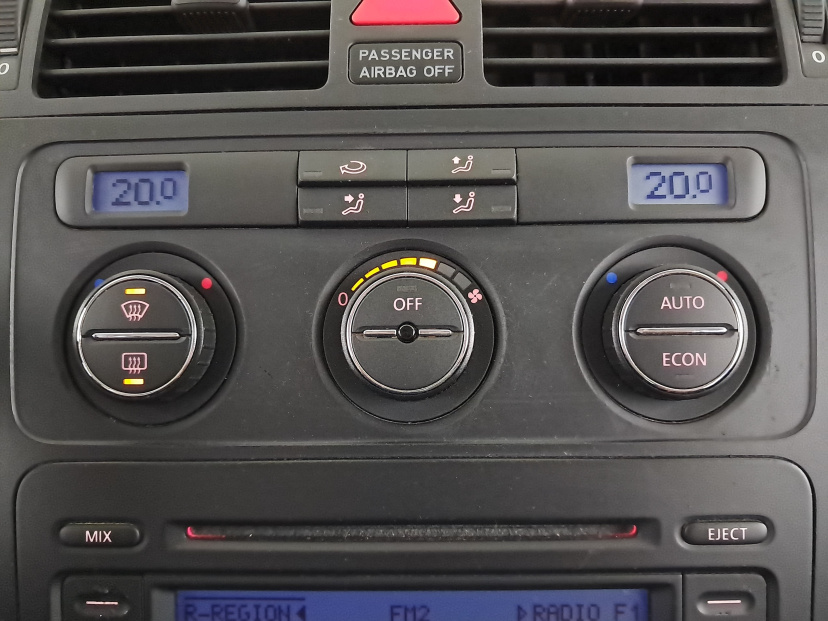 Volkswagen Touran, 2004