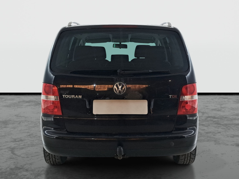 Volkswagen Touran, 2004