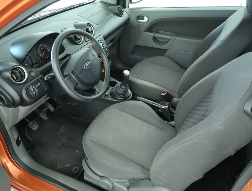 Ford Fiesta, 2003