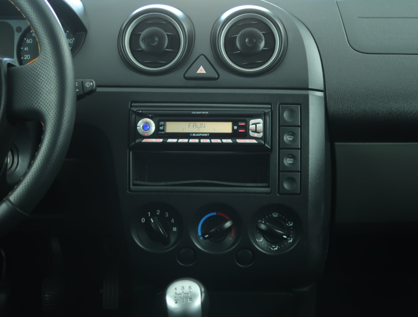 Ford Fiesta, 2003