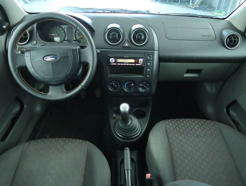 Ford Fiesta, 2003