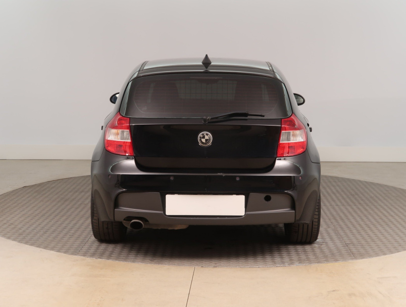 BMW 1, 2006