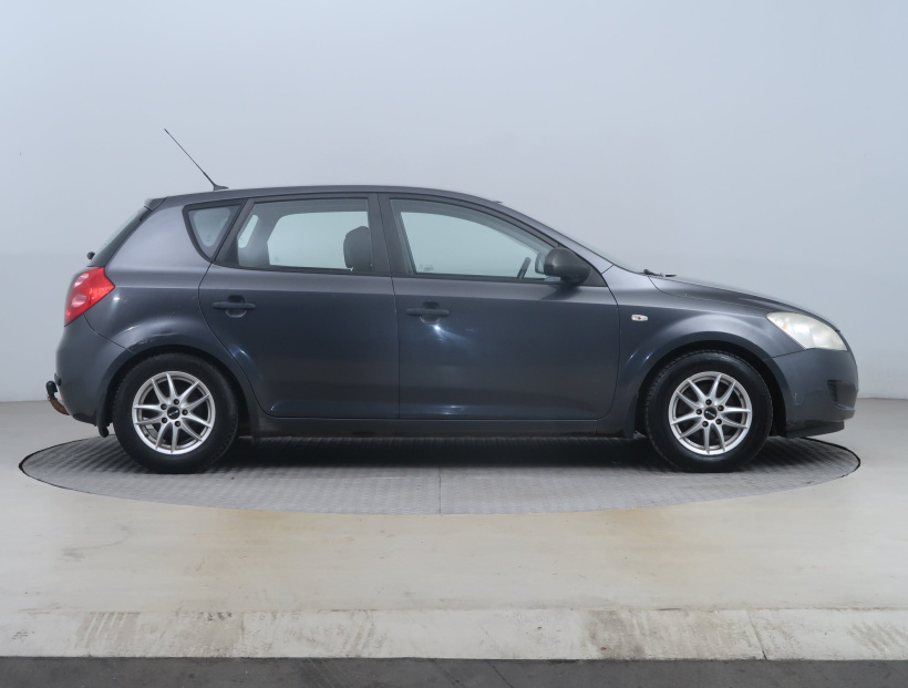 Kia Ceed, 2009