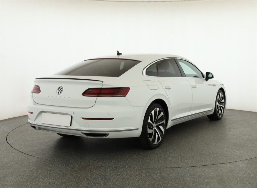 Volkswagen Arteon, 2019