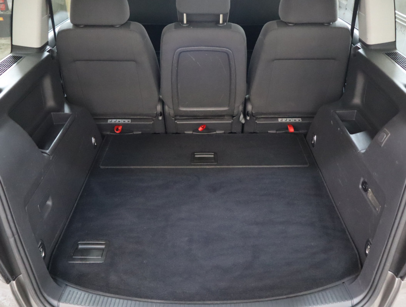Volkswagen Touran, 2009