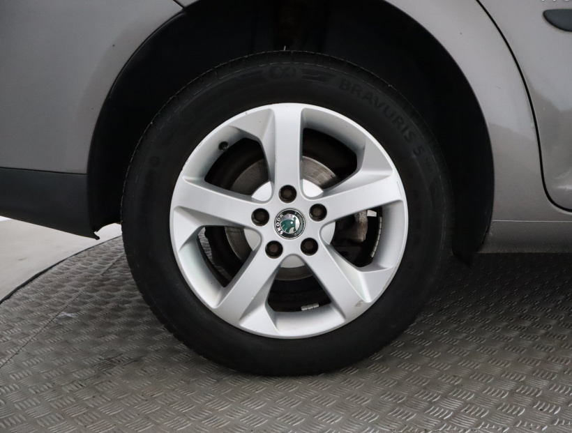 Volkswagen Touran, 2009