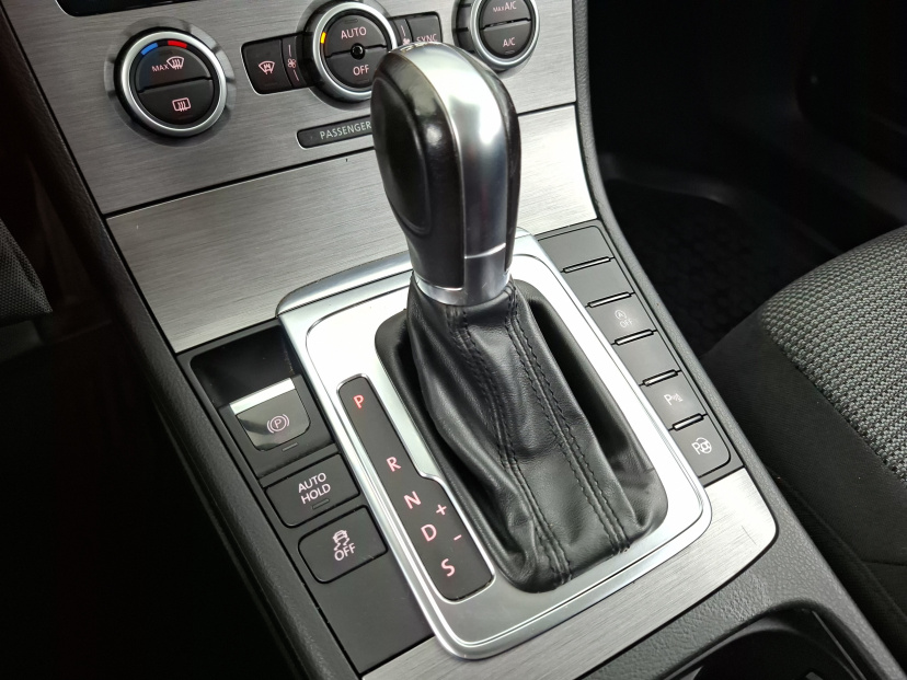 Volkswagen Passat, 2012