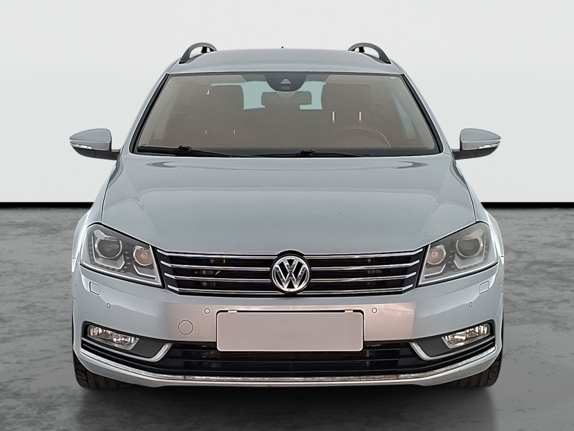Volkswagen Passat, 2012