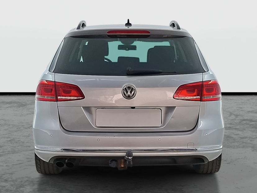Volkswagen Passat, 2012