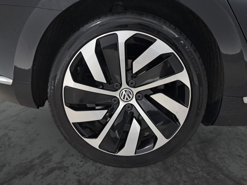 Volkswagen Arteon, 2017