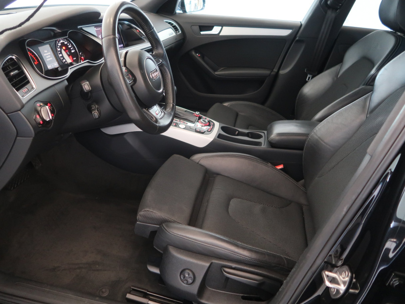 Audi A4, 2013