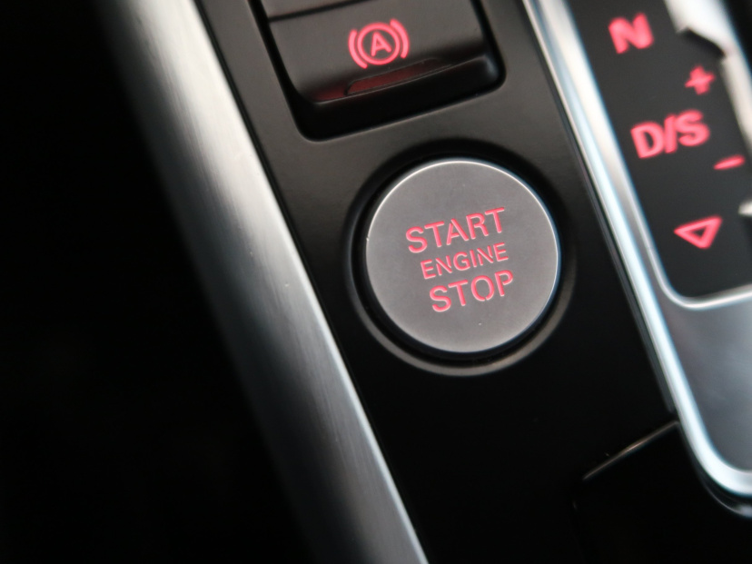 Audi A4, 2013