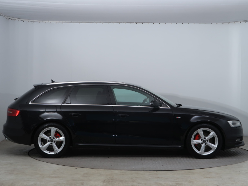 Audi A4, 2013