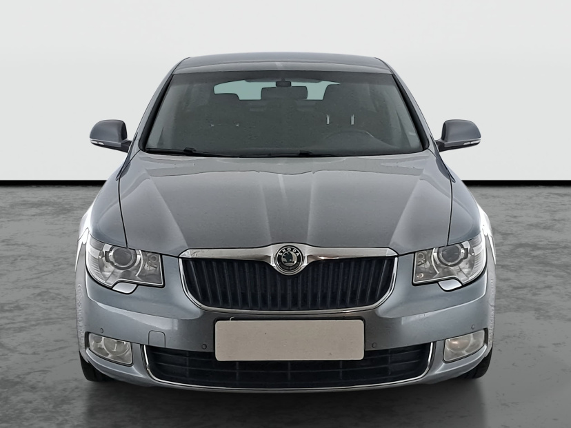 Škoda Superb, 2012