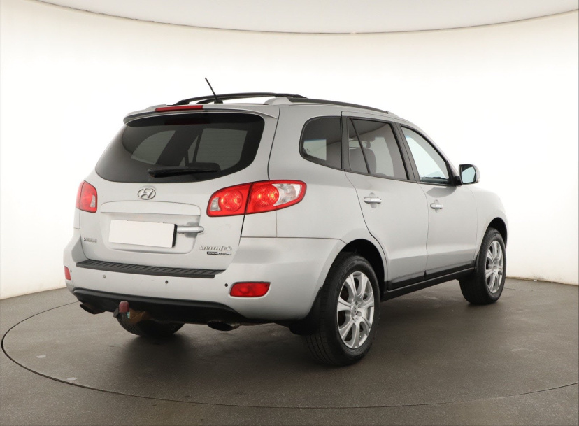 Hyundai Santa Fe, 2010