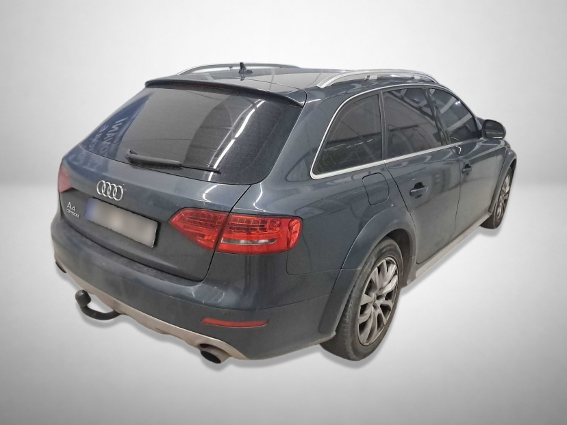 Audi A4 Allroad, 2010