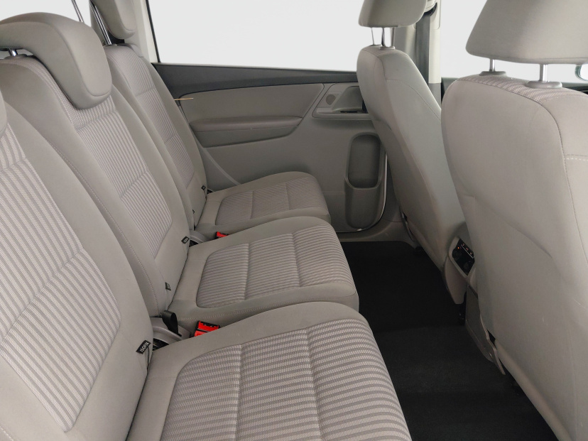 Seat Alhambra, 2013