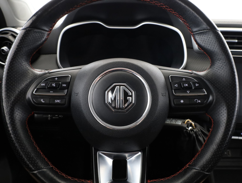 MG ZS SUV, 2022