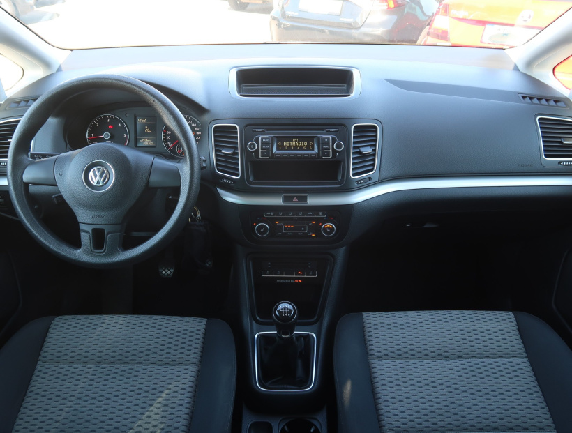 Volkswagen Sharan, 2012