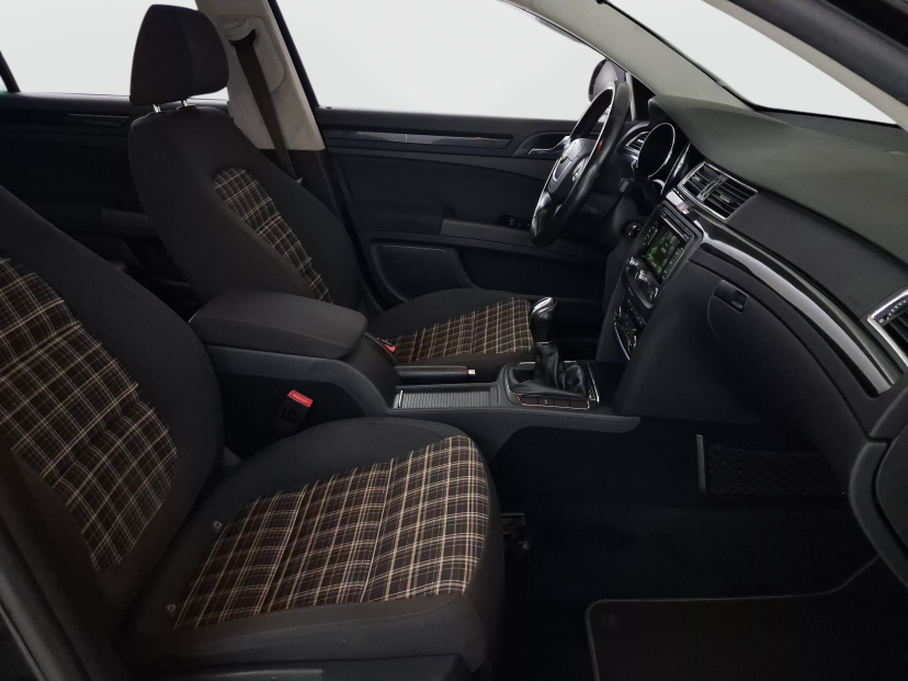 Škoda Superb, 2012
