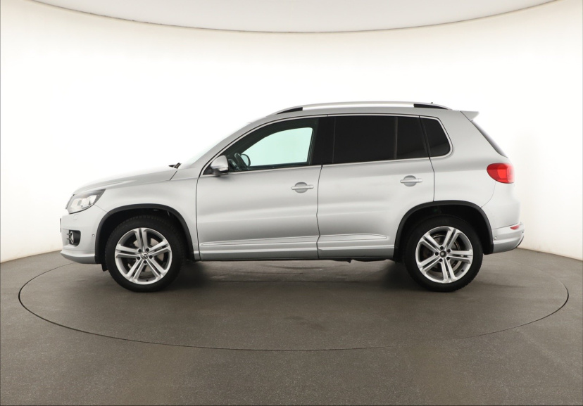 Volkswagen Tiguan, 2016
