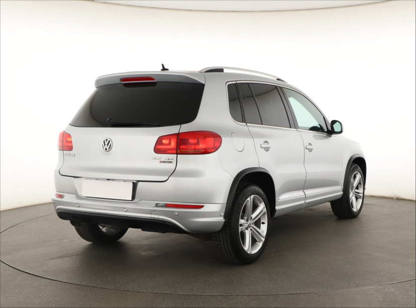 Volkswagen Tiguan, 2016