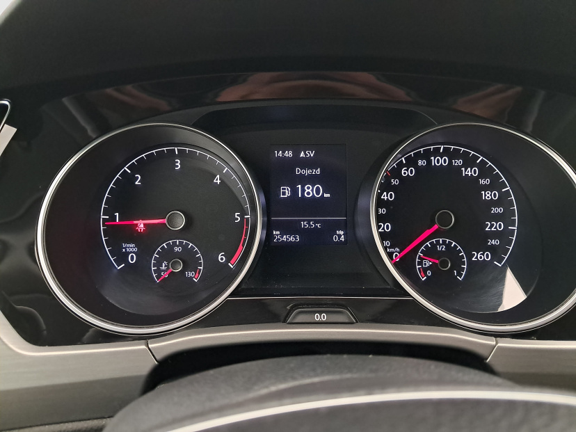 Volkswagen Touran, 2020