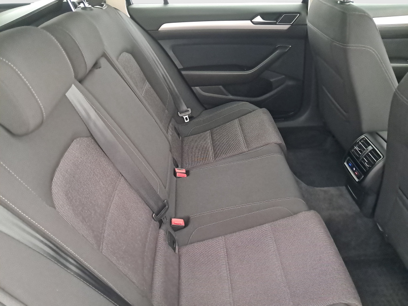 Volkswagen Passat, 2019