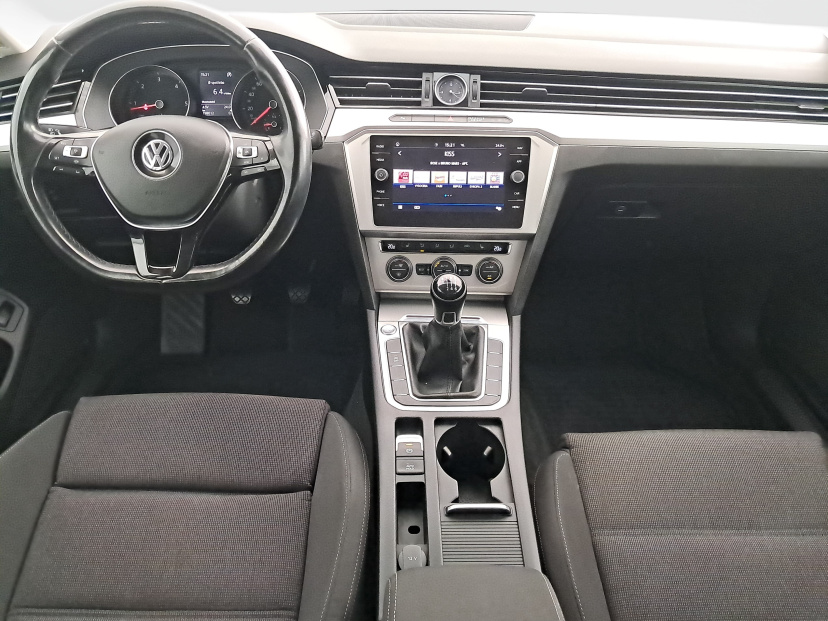 Volkswagen Passat, 2019