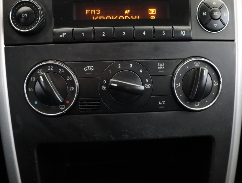 Mercedes-Benz A, 2006
