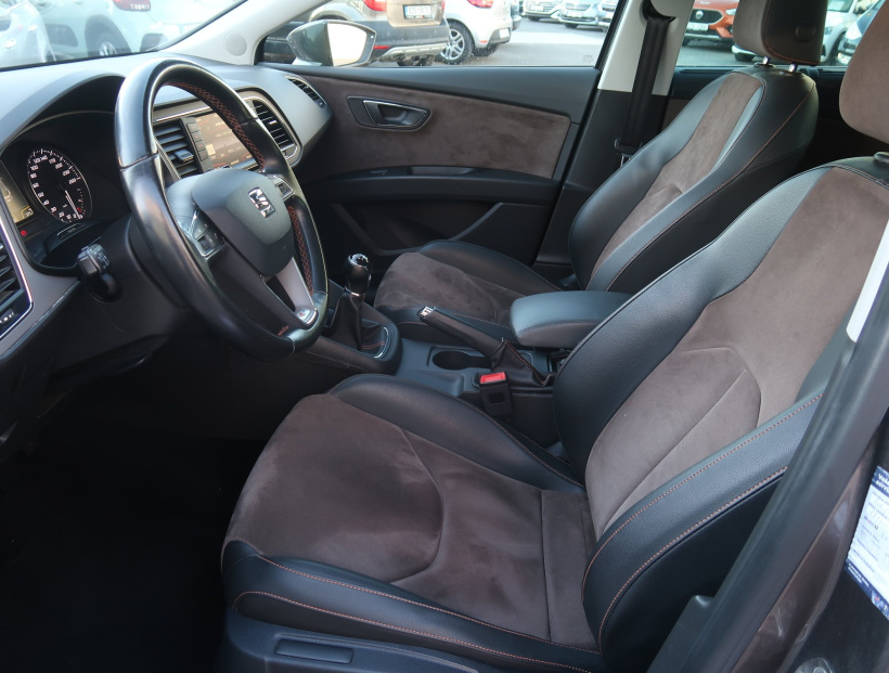 Seat Leon, 2015