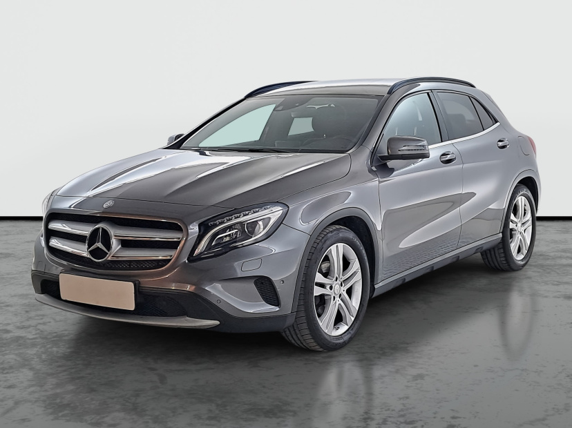 Mercedes-Benz GLA, 2015