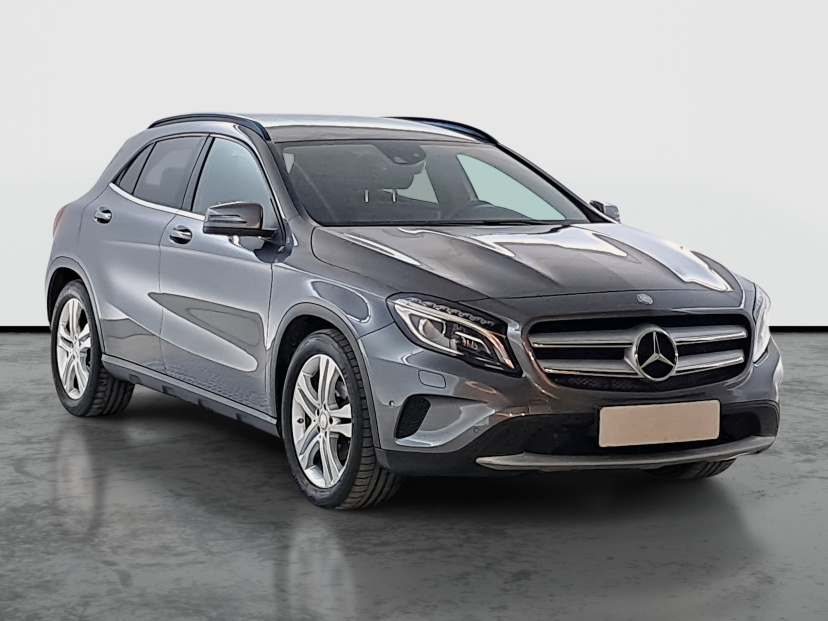 Mercedes-Benz GLA, 2015