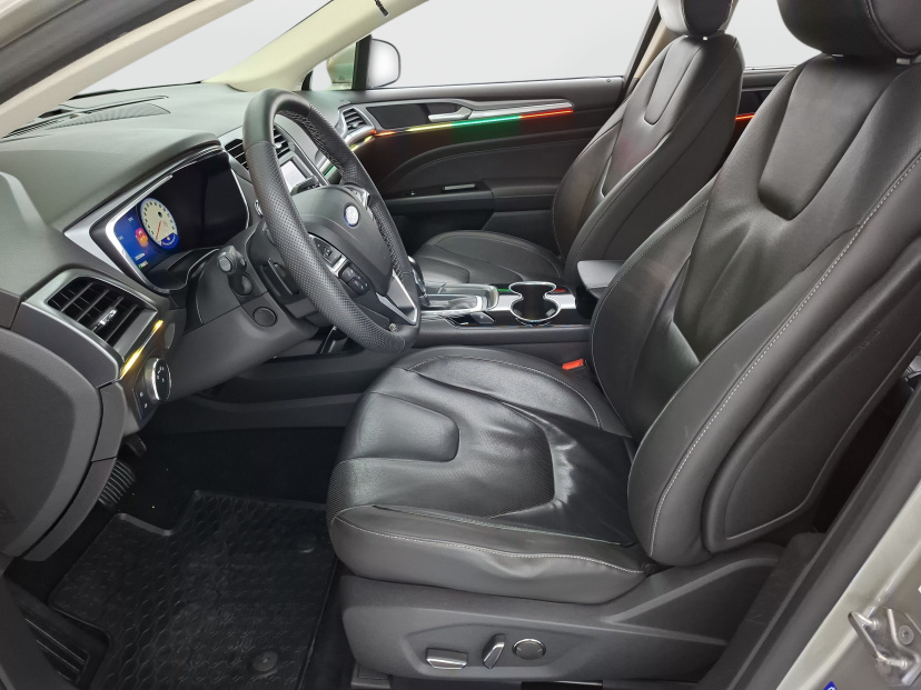 Ford Mondeo, 2015